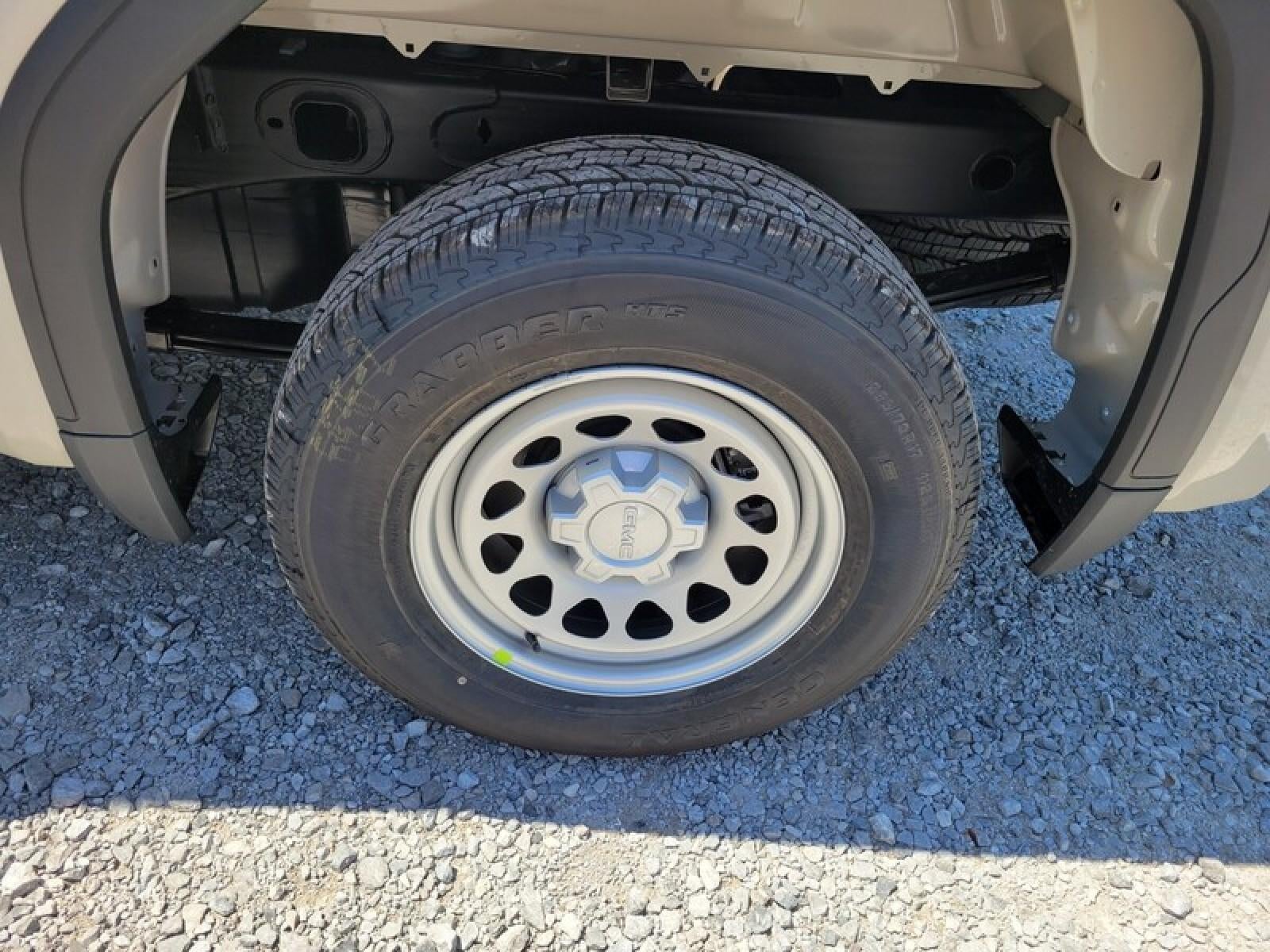 2026 GMC Sierra 1500 Double Cab Standard Box 4-Wheel Drive Pro