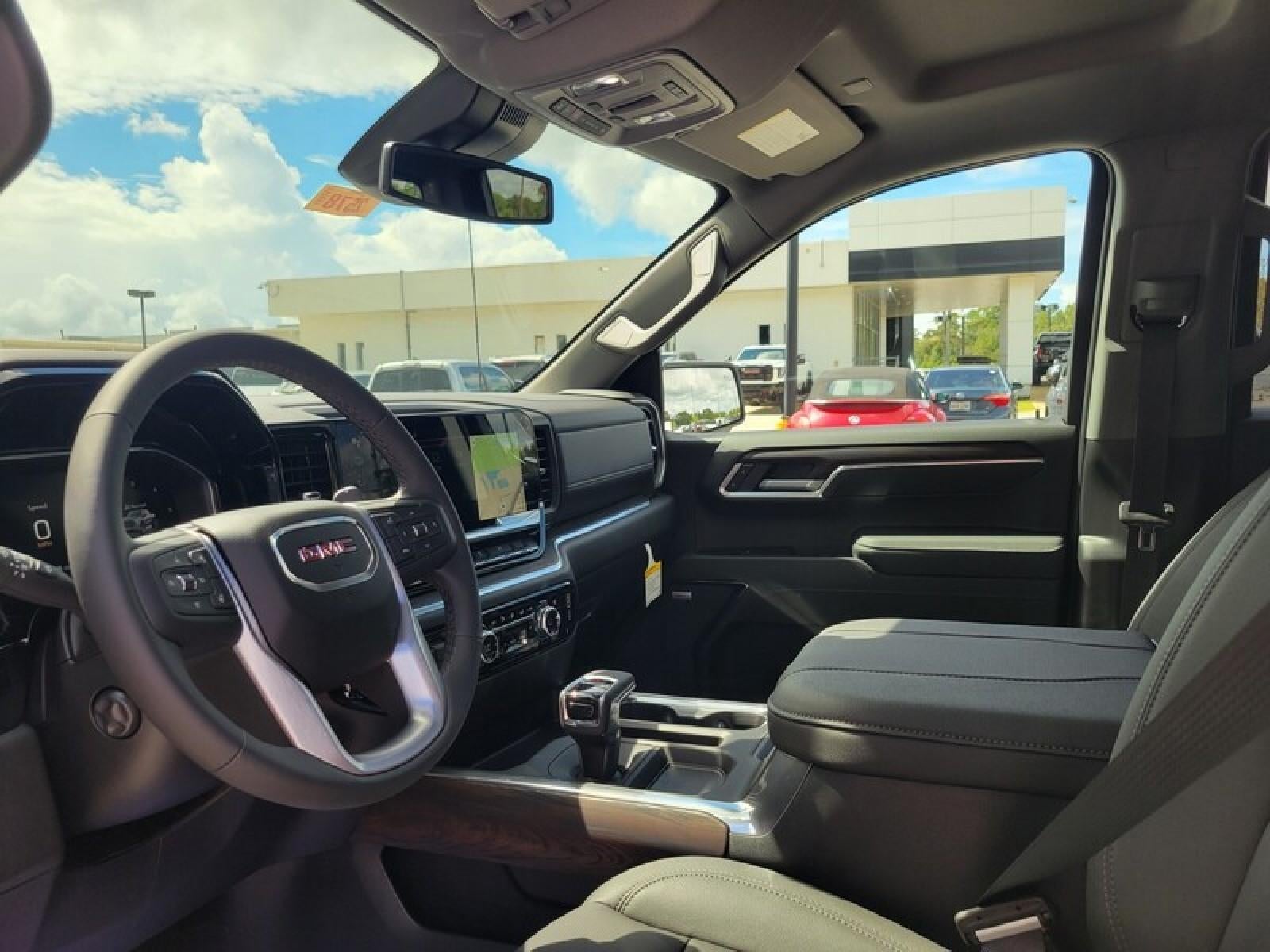 2026 GMC Sierra 1500 Crew Cab Short Box 2-Wheel Drive SLT