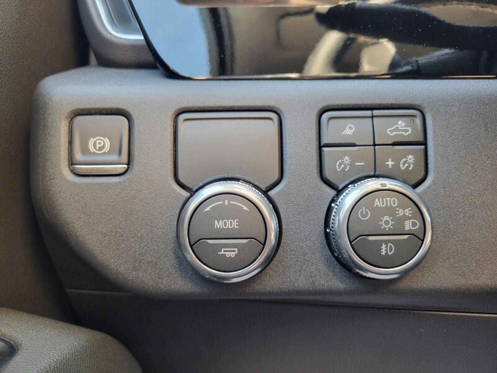 2026 GMC Sierra 1500 Crew Cab Short Box 2-Wheel Drive SLT
