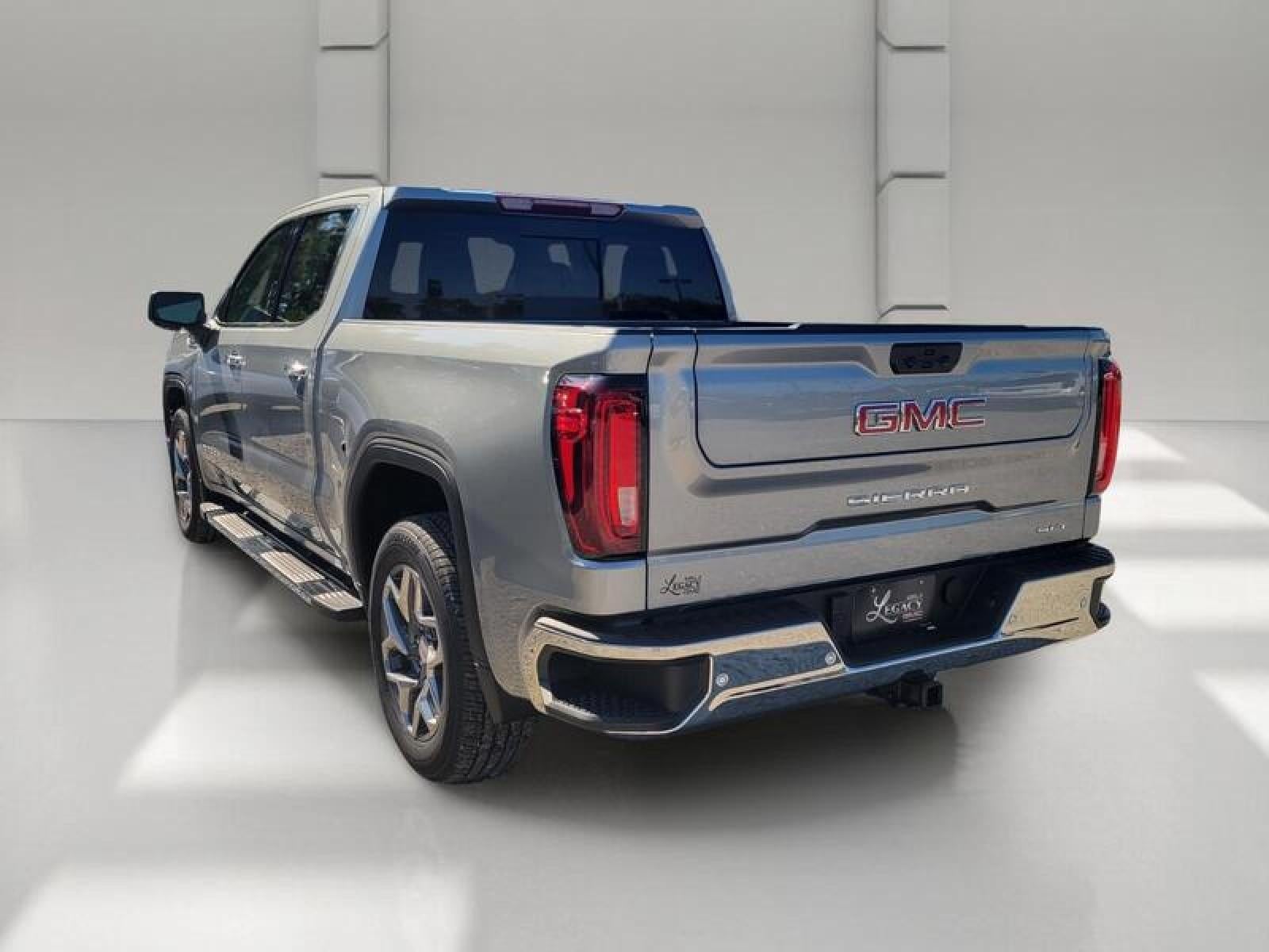 2026 GMC Sierra 1500 Crew Cab Short Box 2-Wheel Drive SLT
