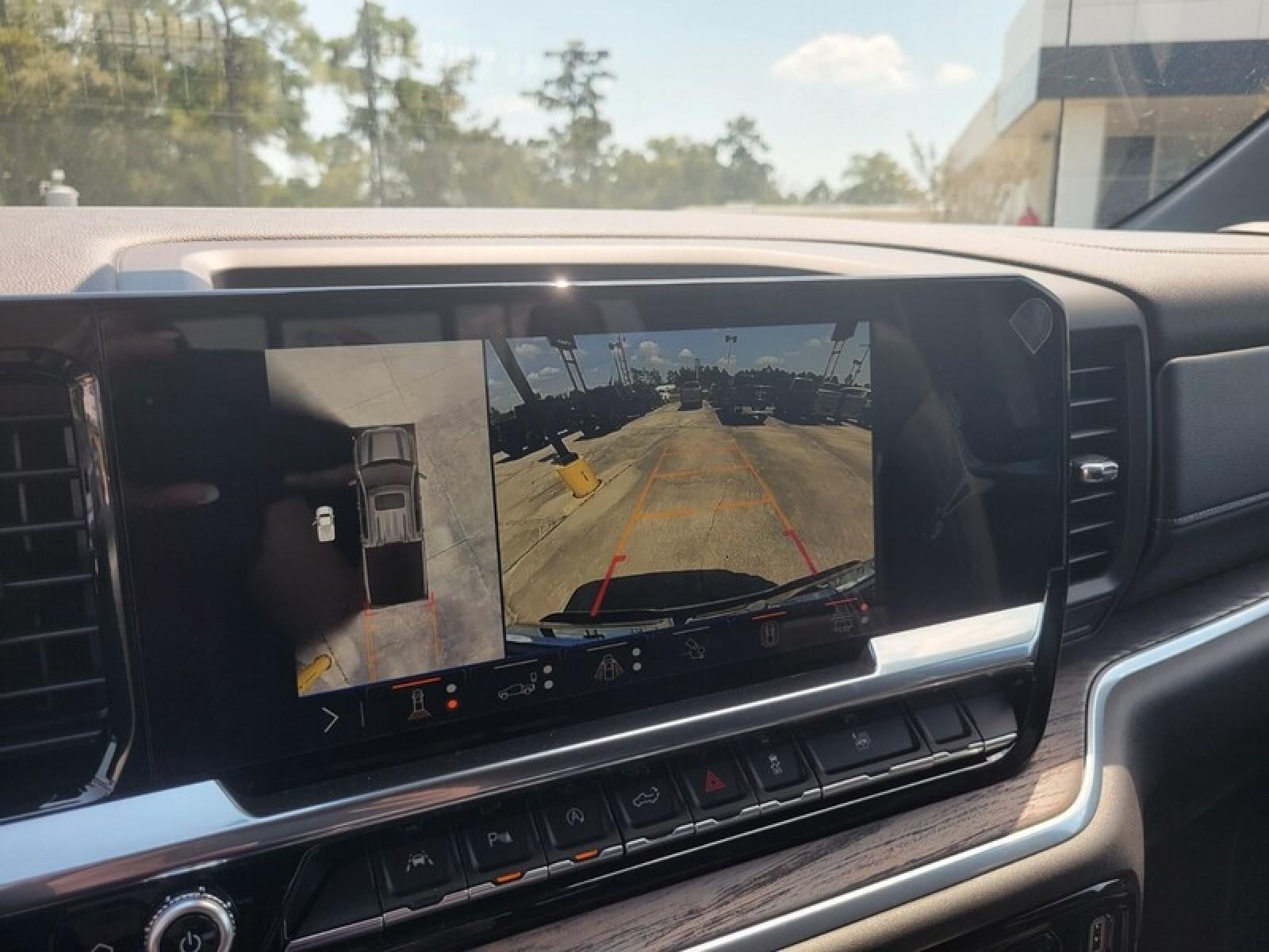 2026 GMC Sierra 1500 Crew Cab Short Box 2-Wheel Drive SLT