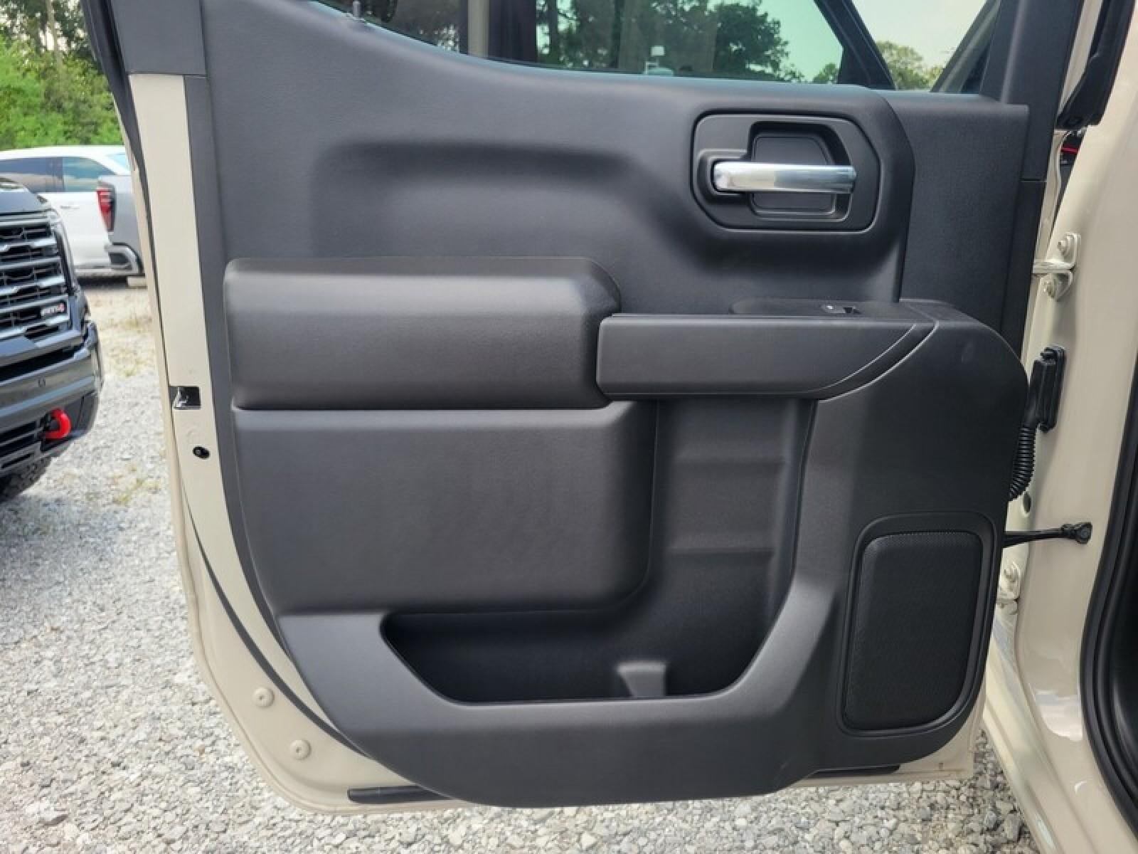 2026 GMC Sierra 1500 Crew Cab Short Box 4-Wheel Drive Pro