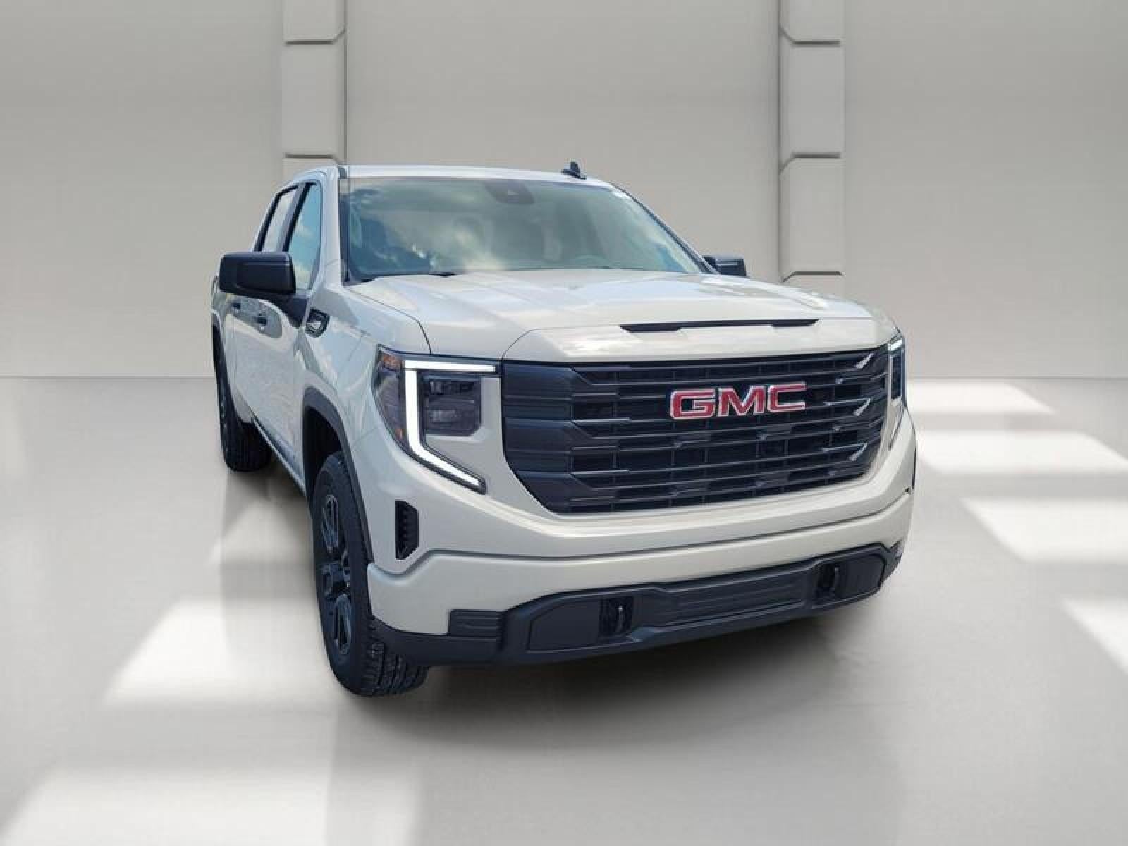 2026 GMC Sierra 1500 Crew Cab Short Box 4-Wheel Drive Pro
