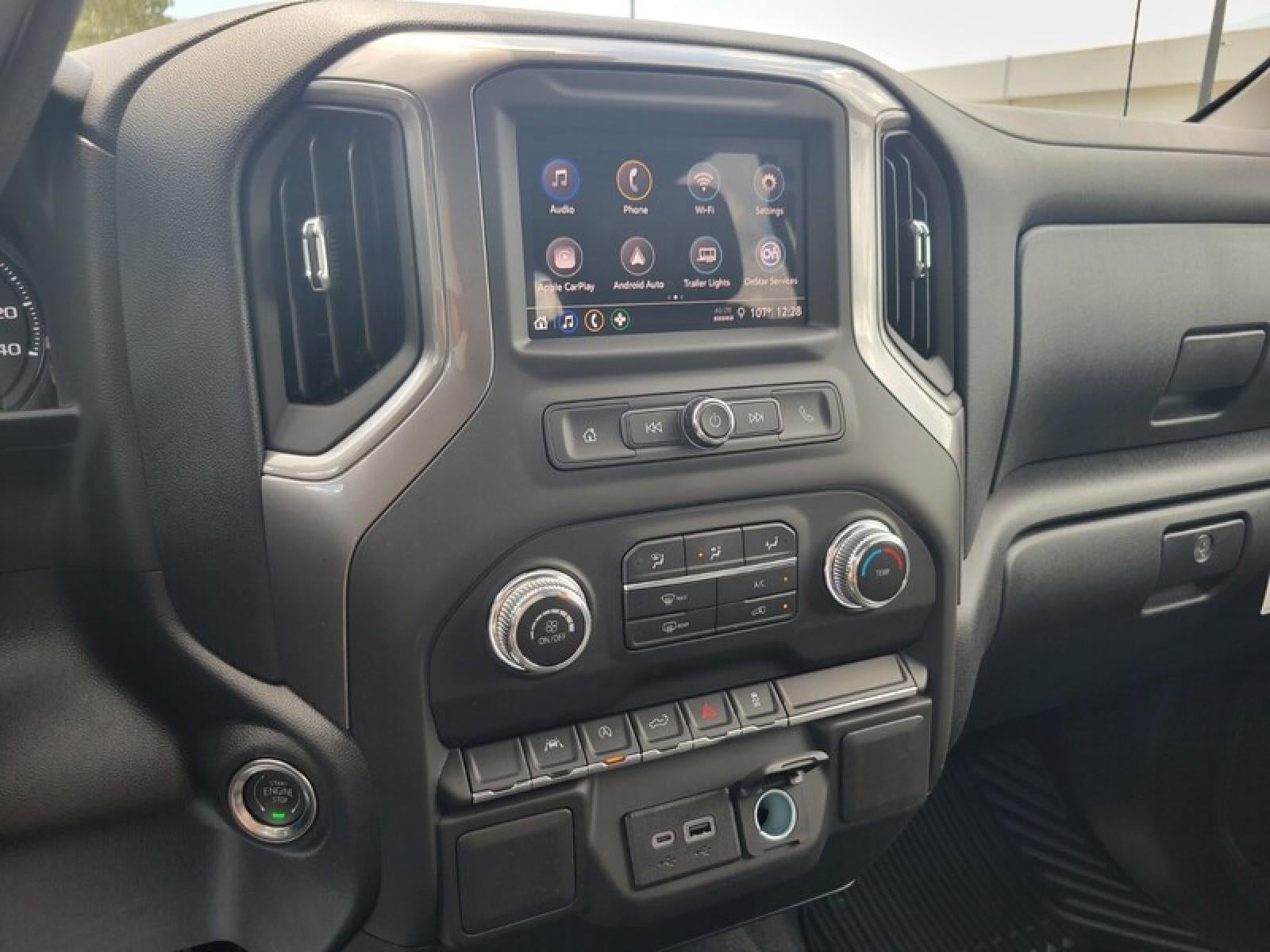 2026 GMC Sierra 1500 Crew Cab Short Box 4-Wheel Drive Pro