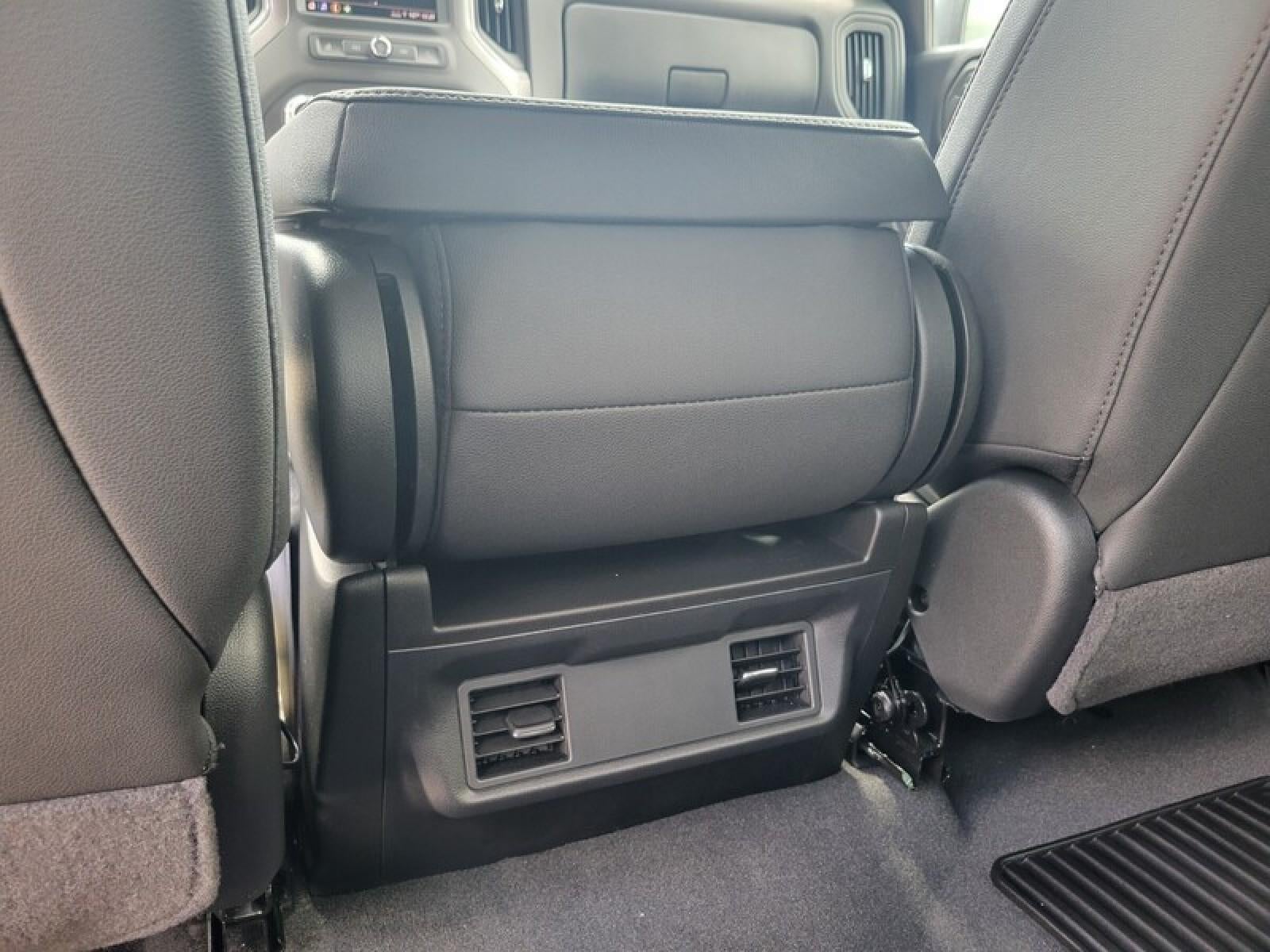2026 GMC Sierra 1500 Crew Cab Short Box 4-Wheel Drive Pro