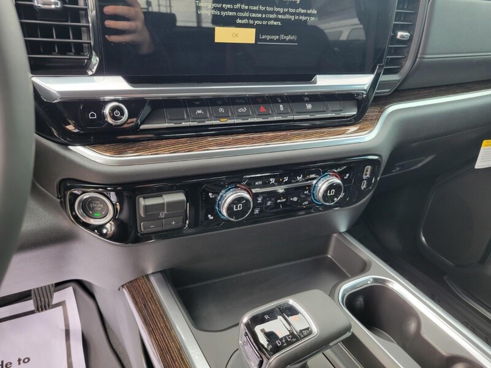 2026 GMC Sierra 1500 Crew Cab Short Box 4-Wheel Drive Elevation 3SB