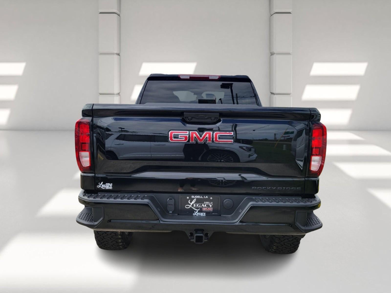 2026 GMC Sierra 1500 Crew Cab Short Box 4-Wheel Drive Elevation 3SB