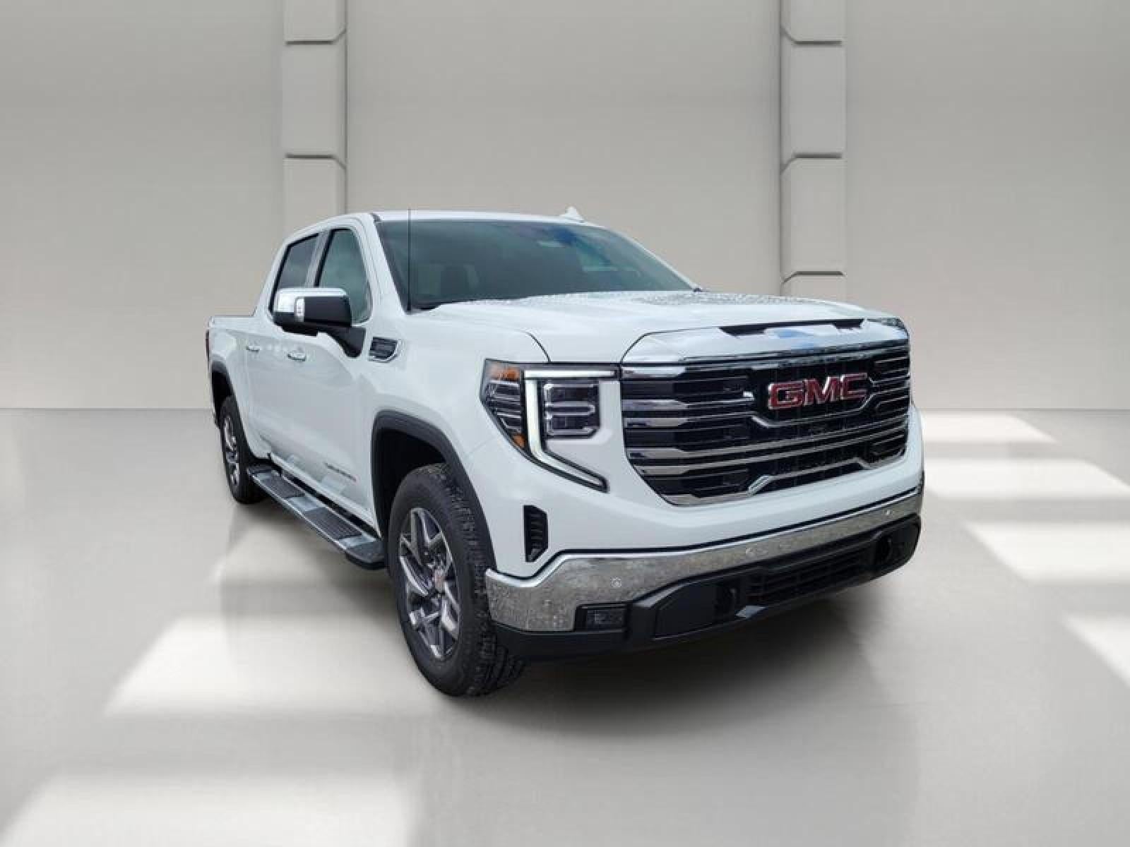 2026 GMC Sierra 1500 Crew Cab Short Box 4-Wheel Drive SLT