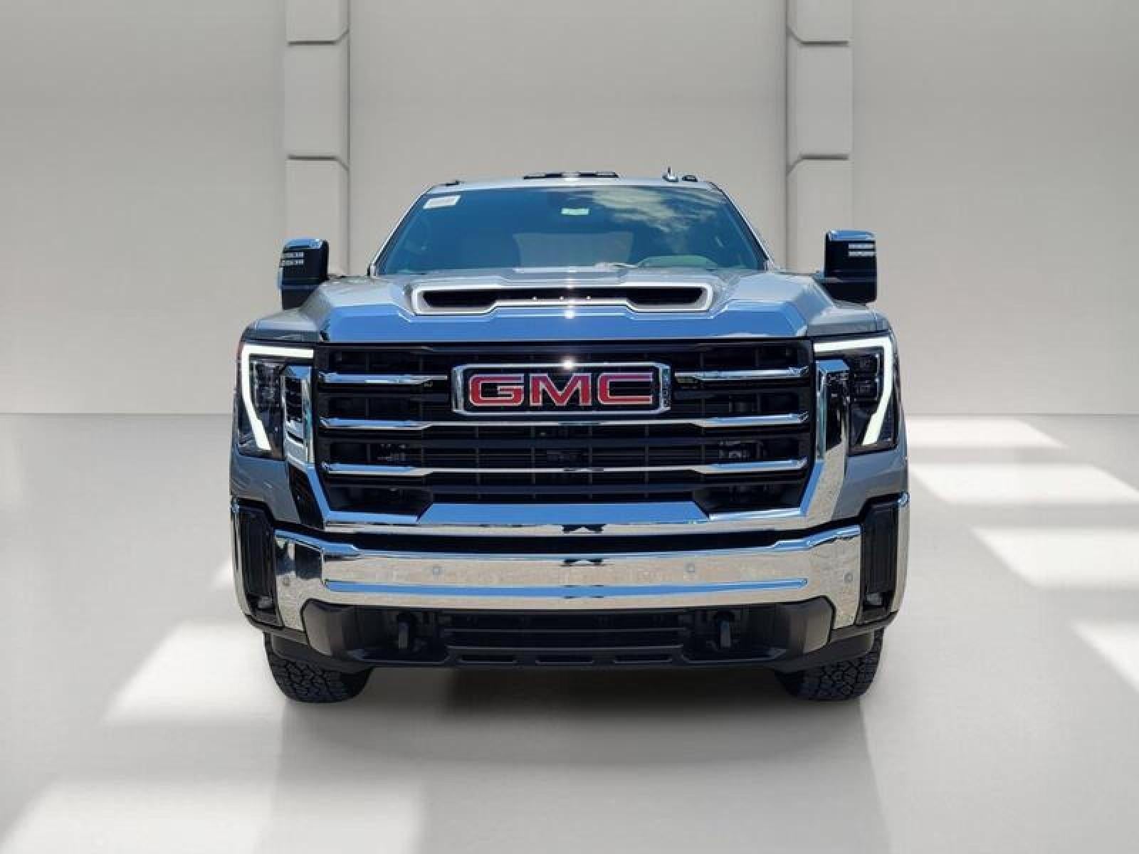 2026 GMC Sierra 1500 Crew Cab Short Box 4-Wheel Drive SLT