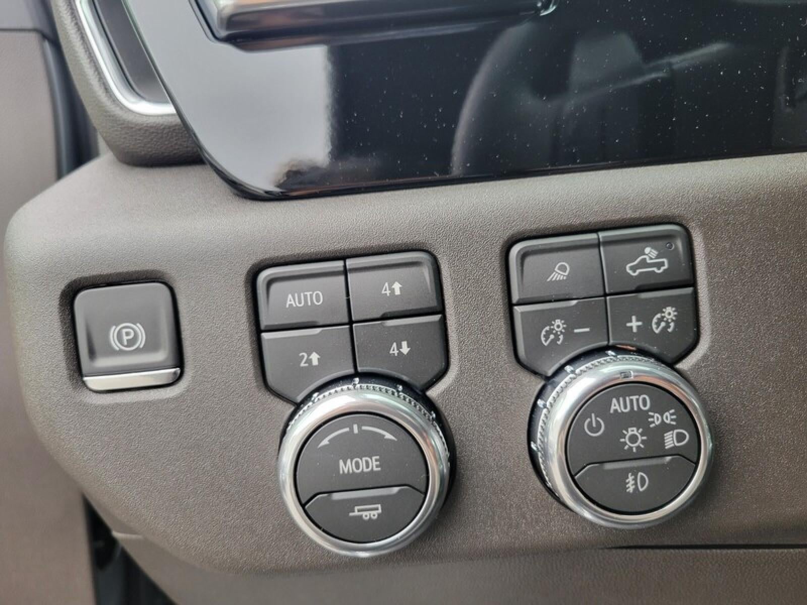 2026 GMC Sierra 1500 Crew Cab Short Box 4-Wheel Drive SLT
