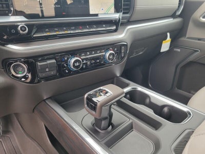 2026 GMC Sierra 1500 Crew Cab Short Box 4-Wheel Drive SLT