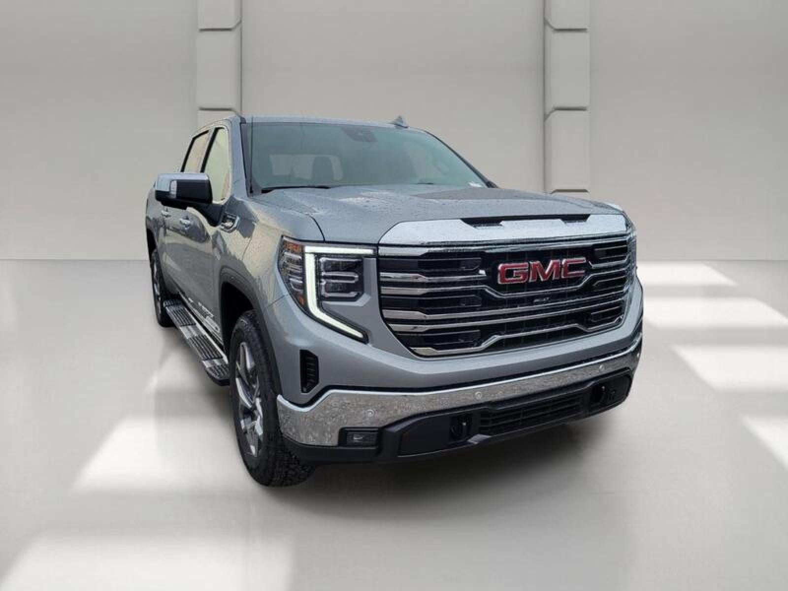 2026 GMC Sierra 1500 Crew Cab Short Box 4-Wheel Drive SLT
