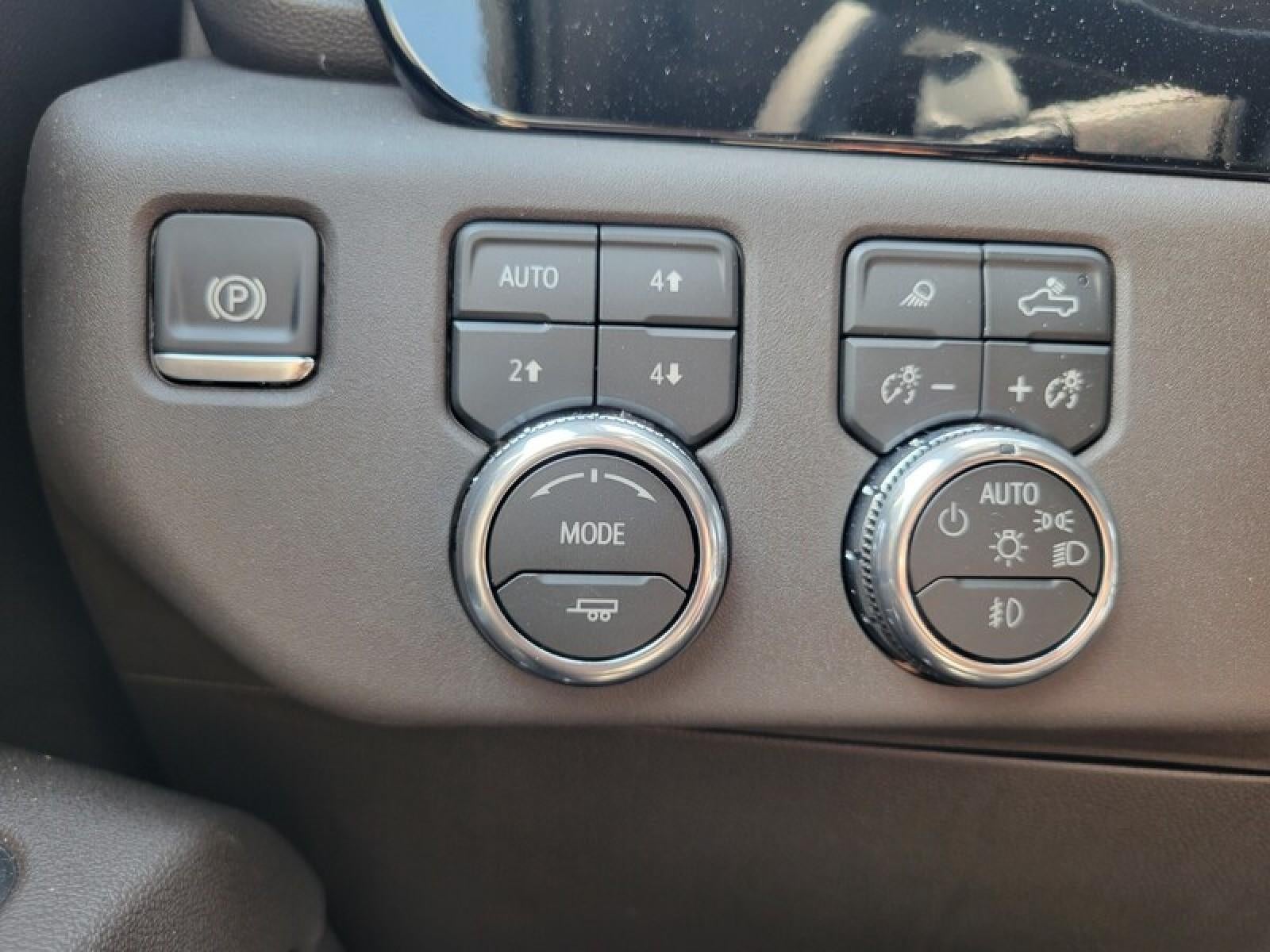 2026 GMC Sierra 1500 Crew Cab Short Box 4-Wheel Drive SLT