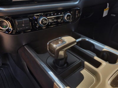 2026 GMC Sierra 1500 Crew Cab Short Box 4-Wheel Drive SLT