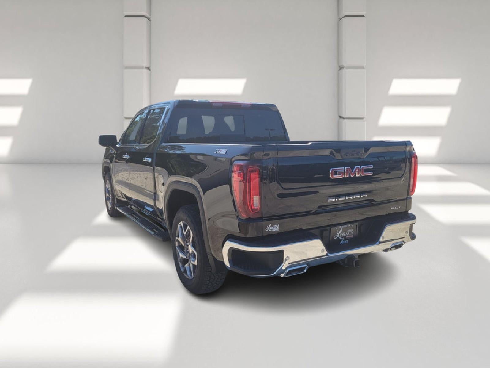 2026 GMC Sierra 1500 Crew Cab Short Box 4-Wheel Drive SLT