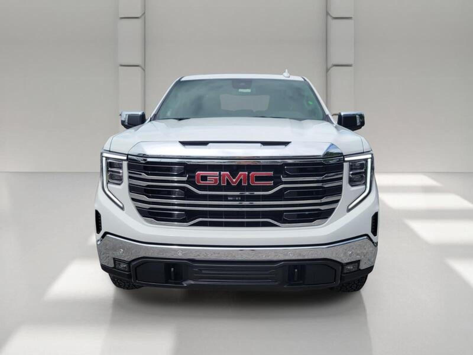 2026 GMC Sierra 1500 Crew Cab Short Box 4-Wheel Drive SLT