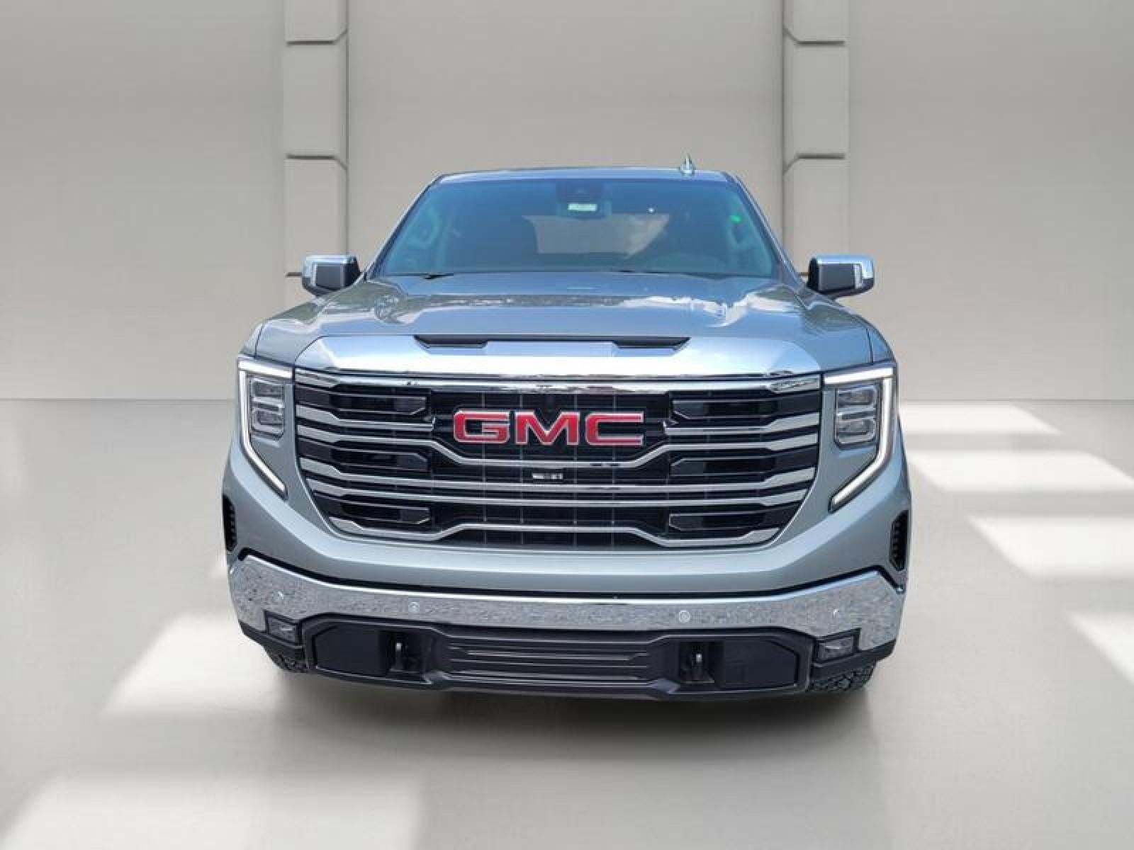 2026 GMC Sierra 1500 Crew Cab Short Box 4-Wheel Drive SLT