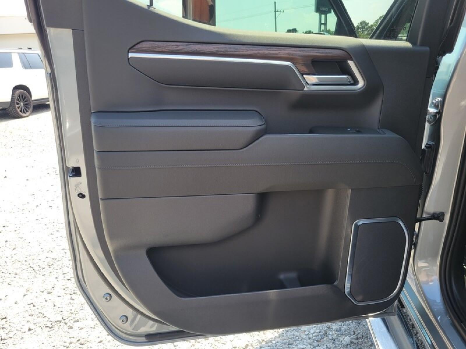 2026 GMC Sierra 1500 Crew Cab Short Box 4-Wheel Drive SLT