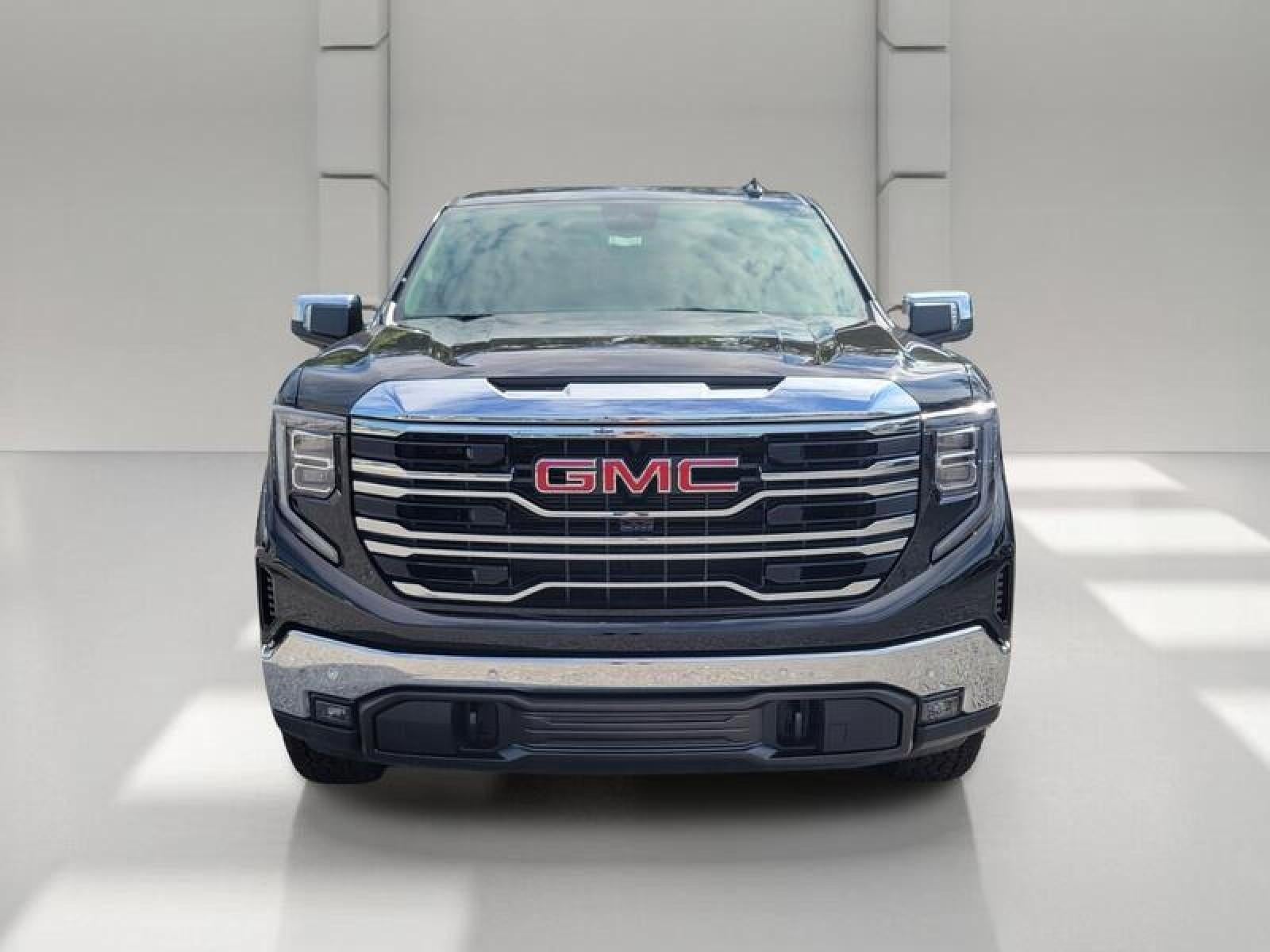 2026 GMC Sierra 1500 Crew Cab Short Box 4-Wheel Drive SLT