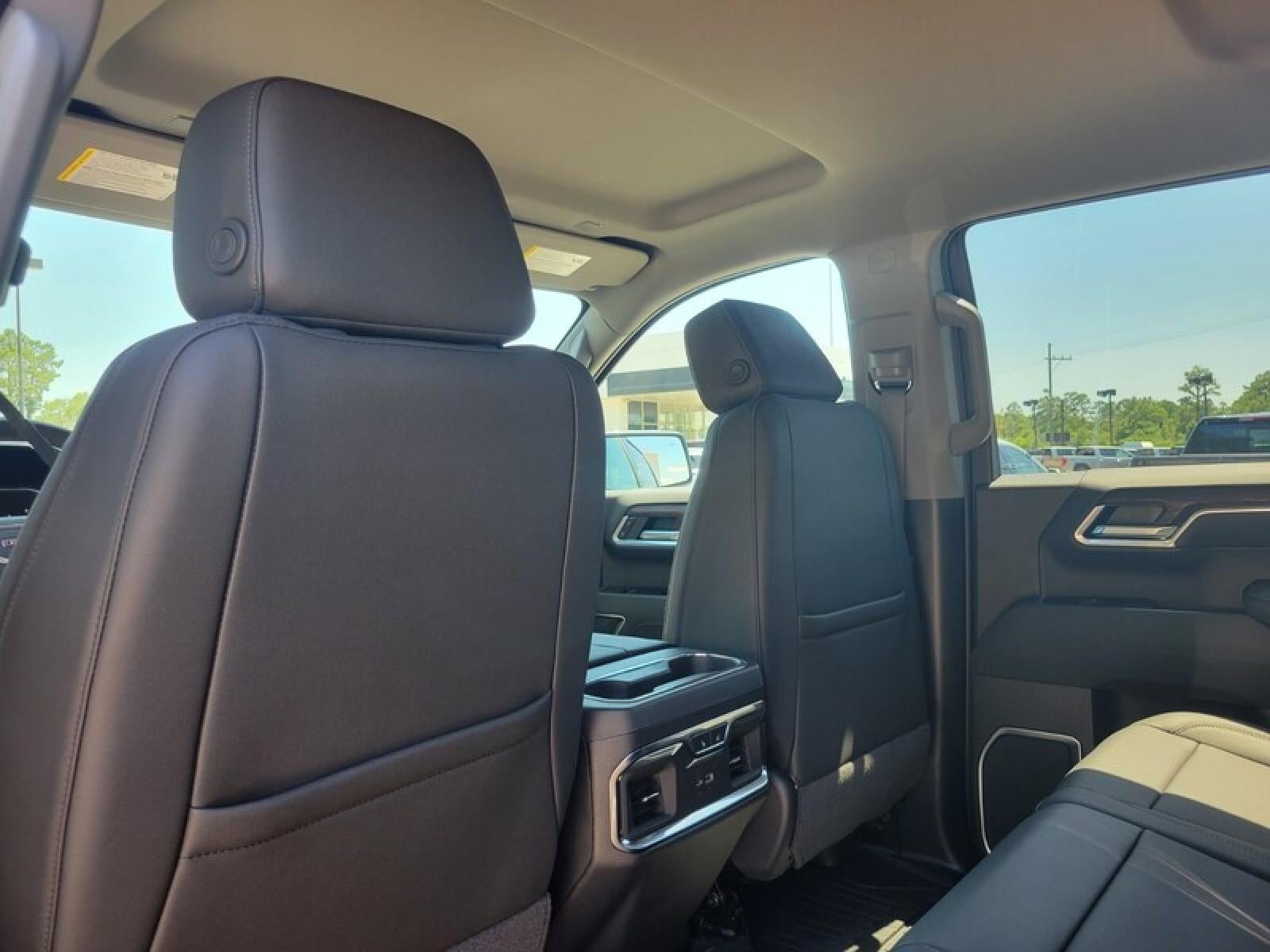 2026 GMC Sierra 1500 Crew Cab Short Box 4-Wheel Drive SLT