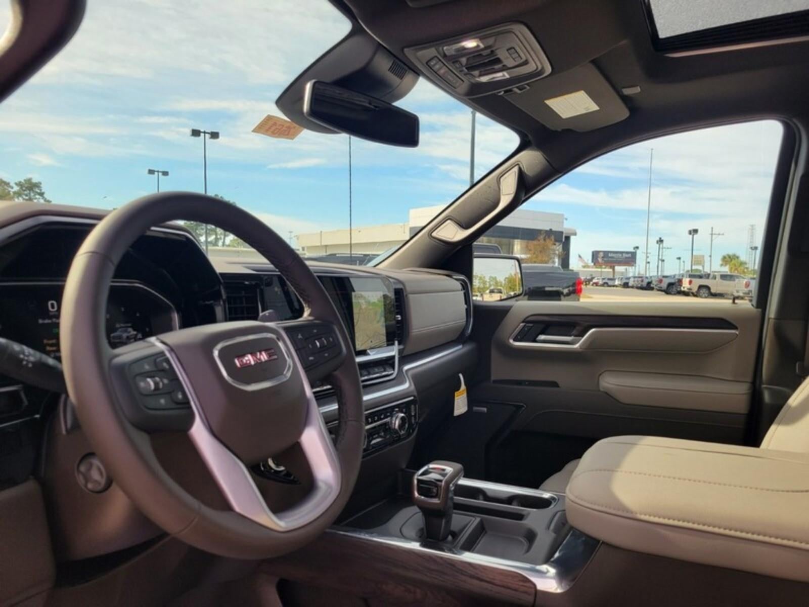 2026 GMC Sierra 1500 Crew Cab Short Box 4-Wheel Drive SLT