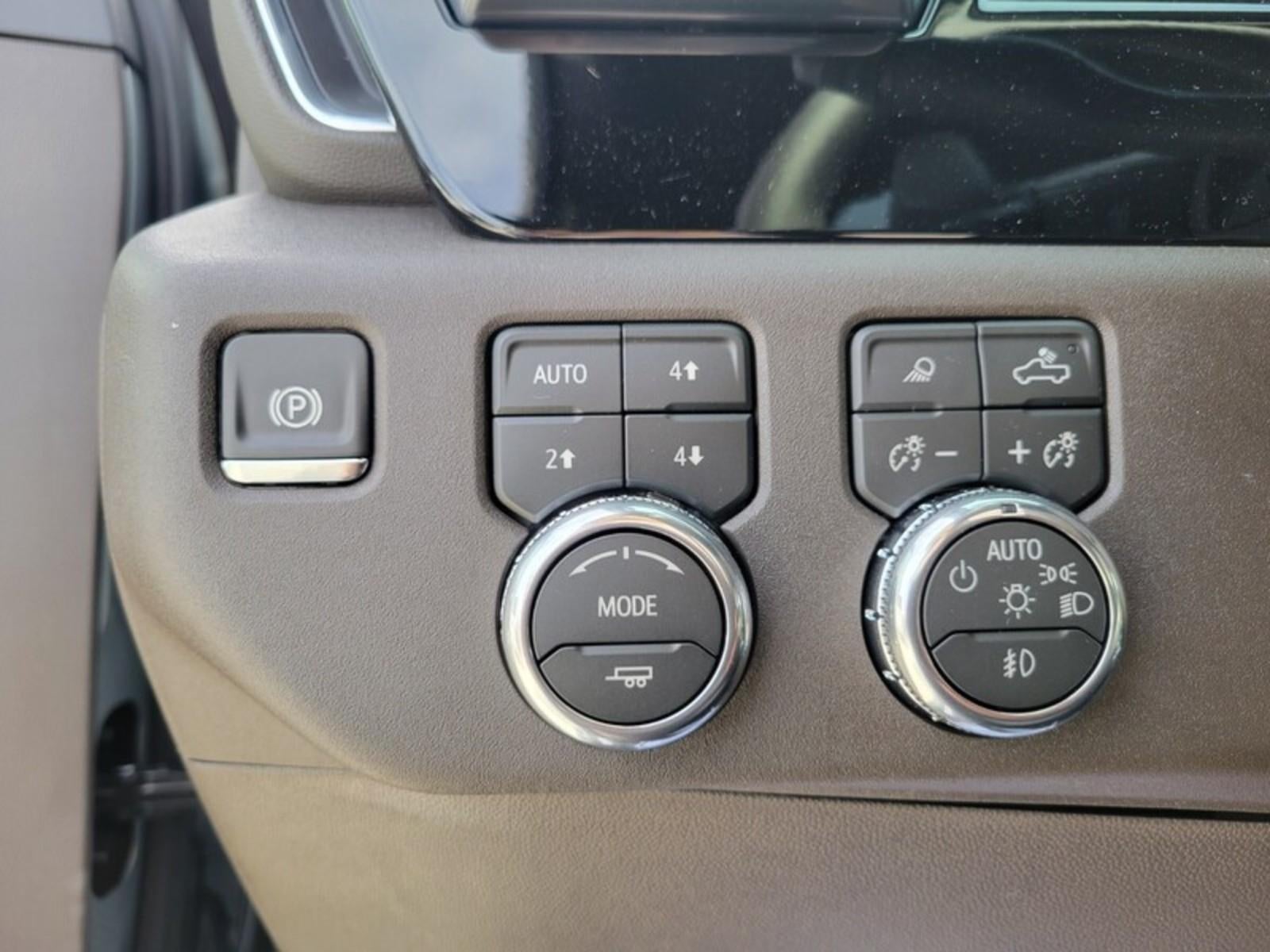 2026 GMC Sierra 1500 Crew Cab Short Box 4-Wheel Drive SLT