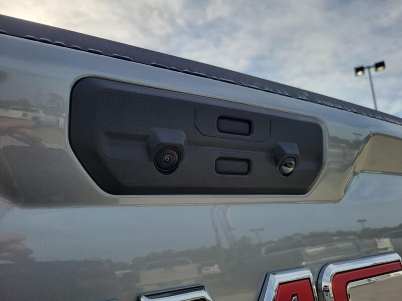 2026 GMC Sierra 1500 Crew Cab Short Box 4-Wheel Drive SLT