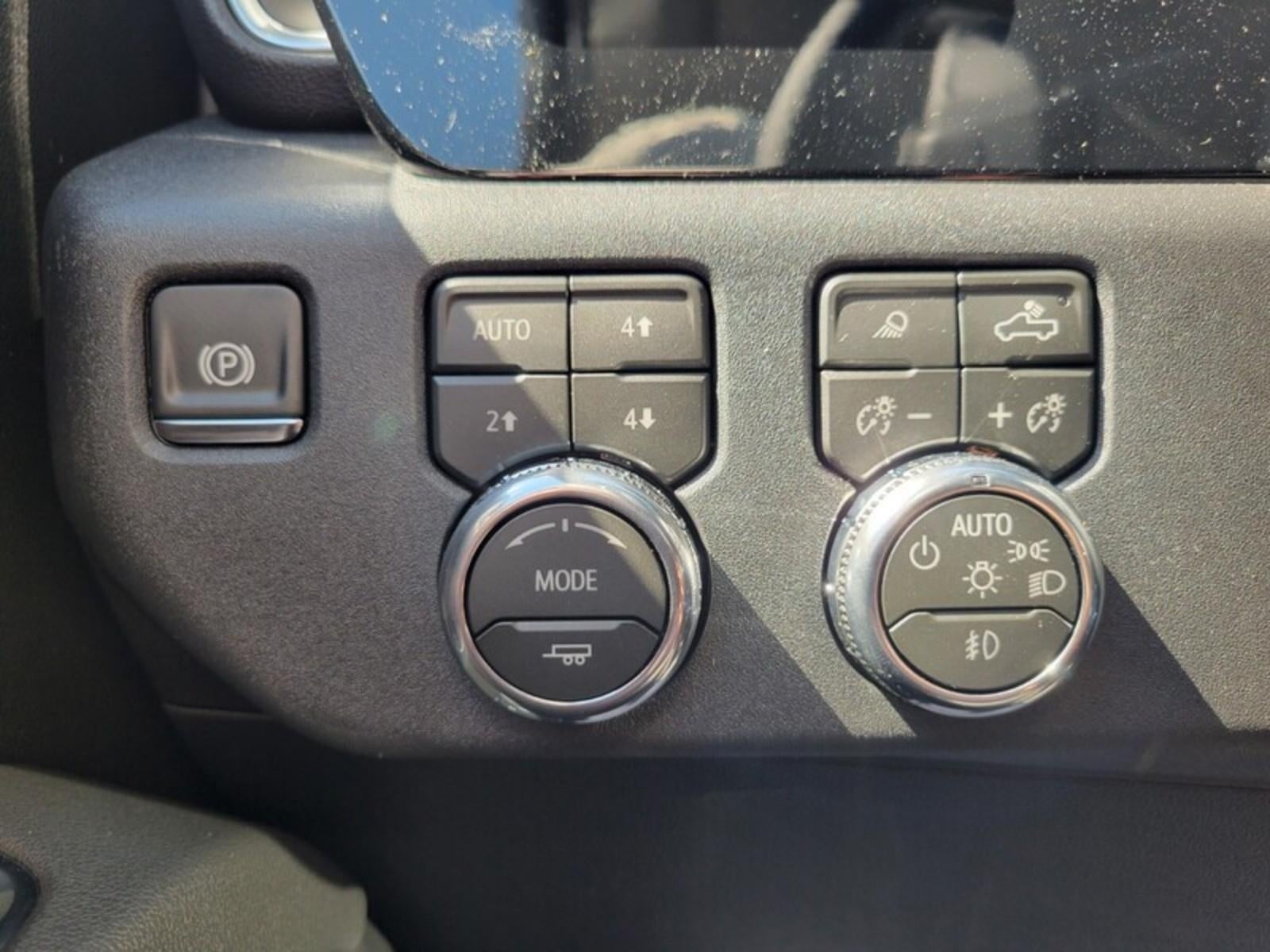 2026 GMC Sierra 1500 Crew Cab Short Box 4-Wheel Drive SLT