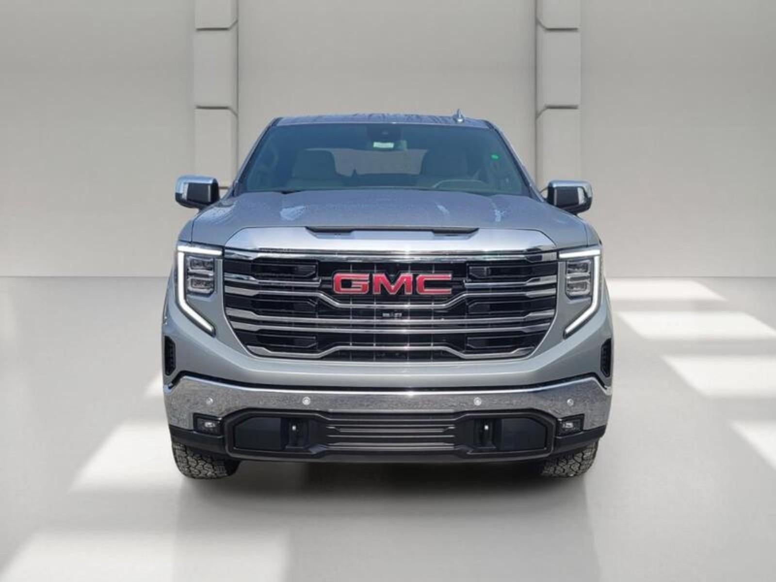 2026 GMC Sierra 1500 Crew Cab Short Box 4-Wheel Drive SLT