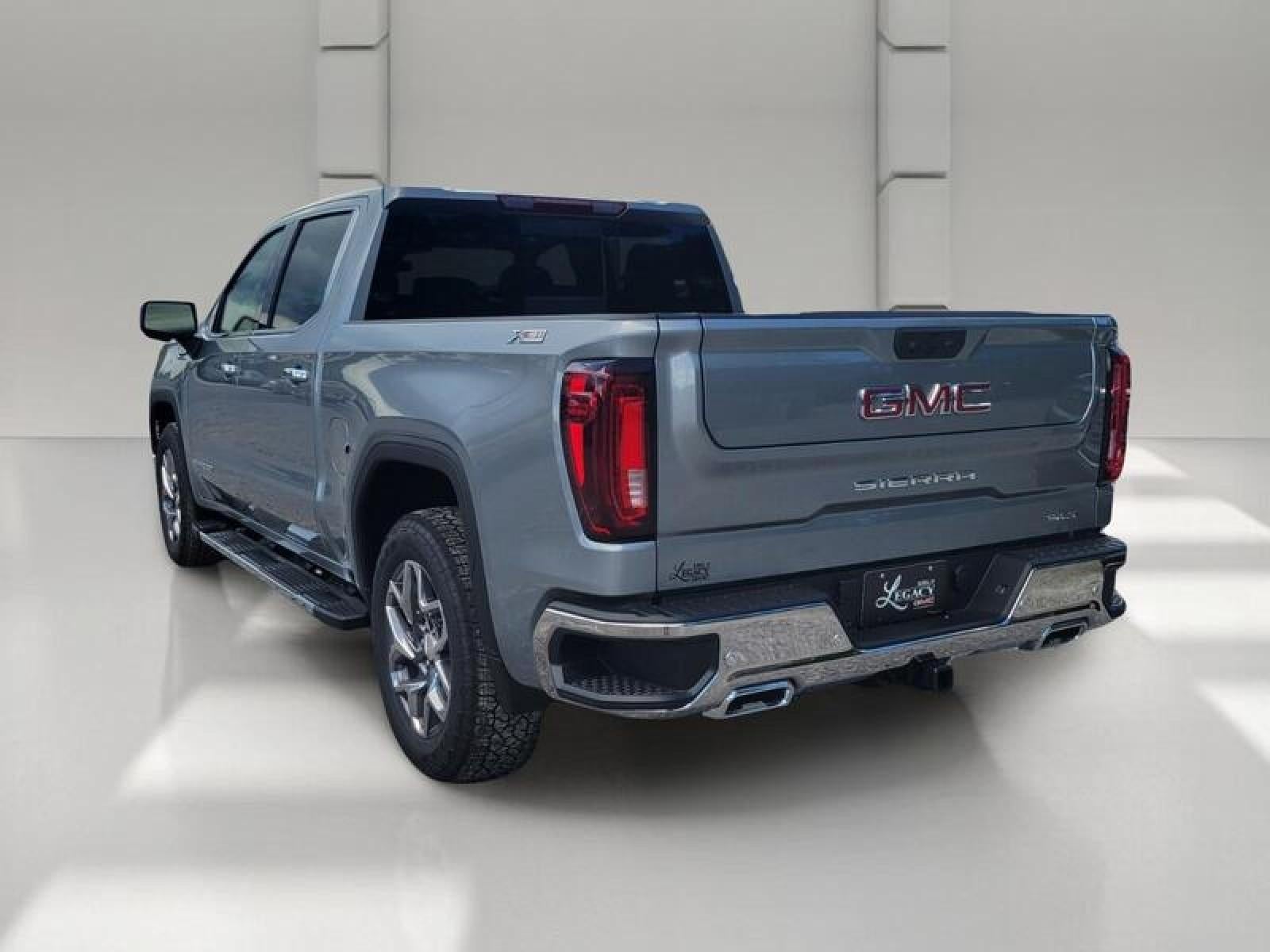 2026 GMC Sierra 1500 Crew Cab Short Box 4-Wheel Drive SLT