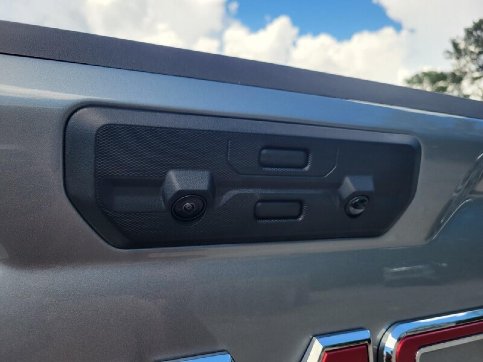 2026 GMC Sierra 1500 Crew Cab Short Box 4-Wheel Drive SLT