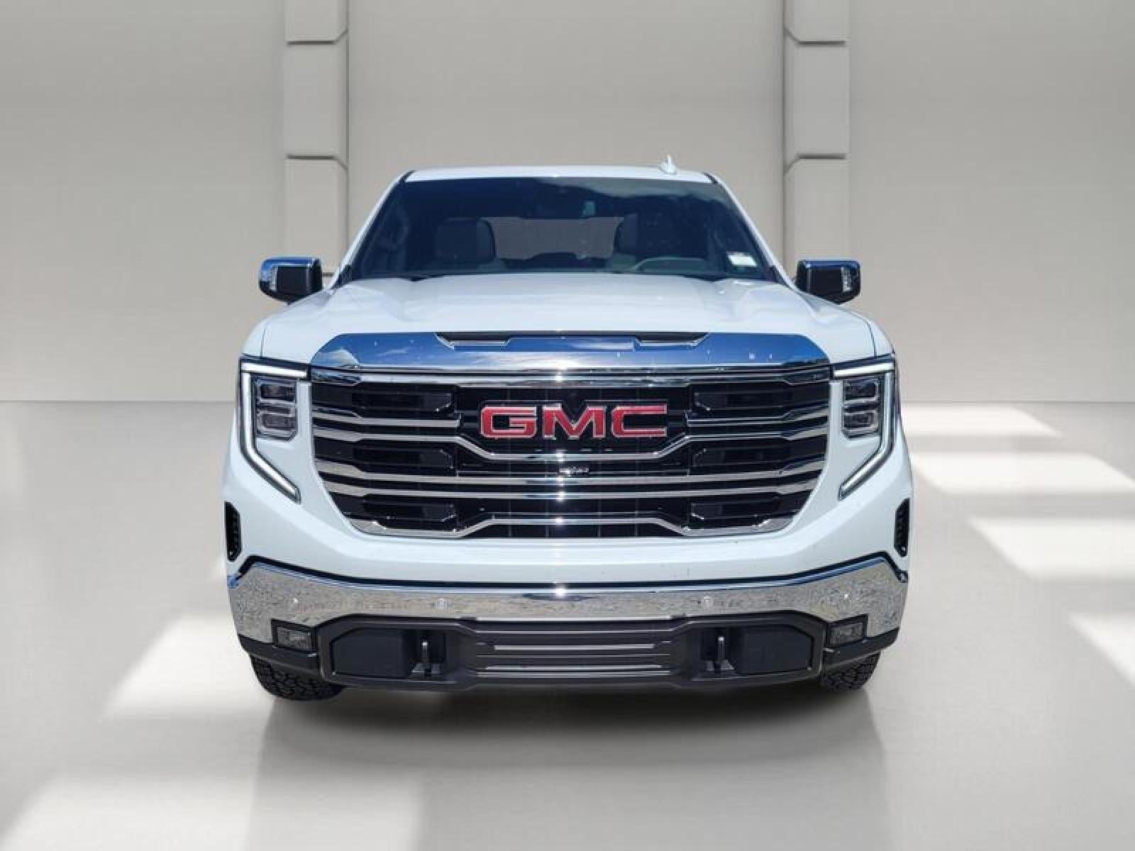 2026 GMC Sierra 1500 Crew Cab Short Box 4-Wheel Drive SLT
