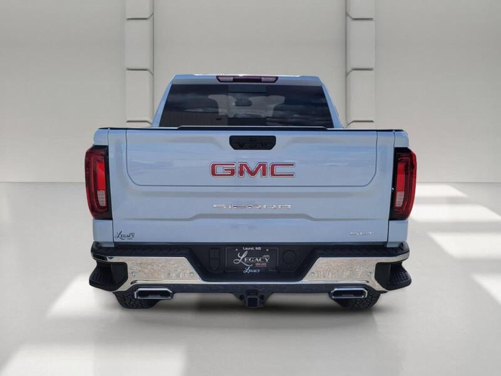 2026 GMC Sierra 1500 Crew Cab Short Box 4-Wheel Drive SLT