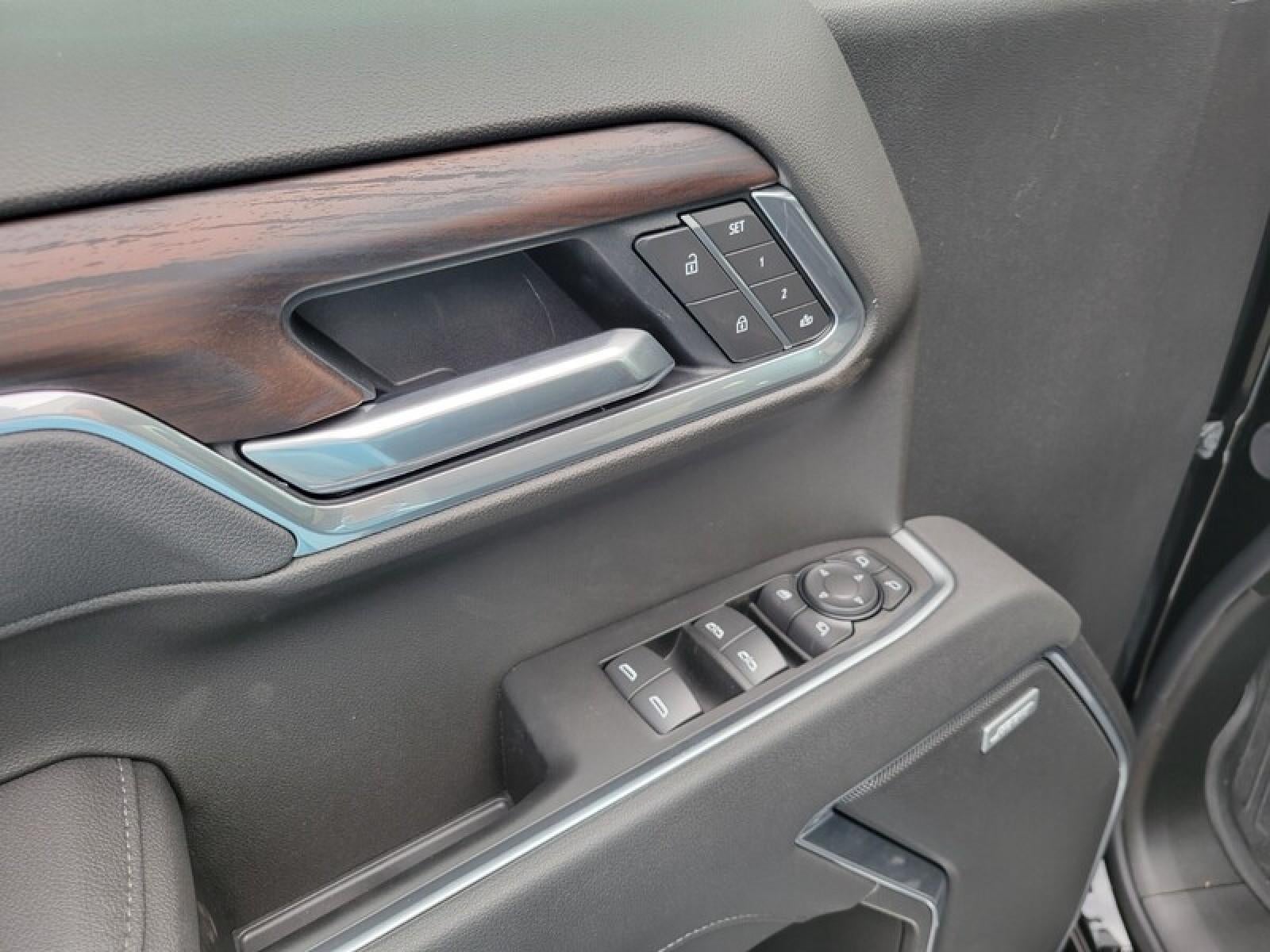 2026 GMC Sierra 1500 Crew Cab Short Box 4-Wheel Drive SLT