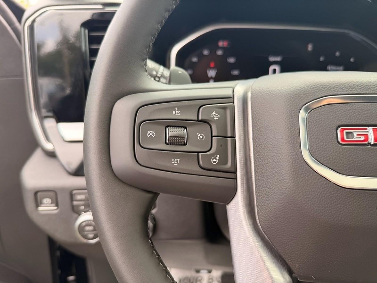 2026 GMC Sierra 1500 Crew Cab Short Box 4-Wheel Drive SLT