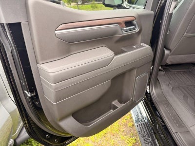 2026 GMC Sierra 1500 Crew Cab Short Box 4-Wheel Drive SLT
