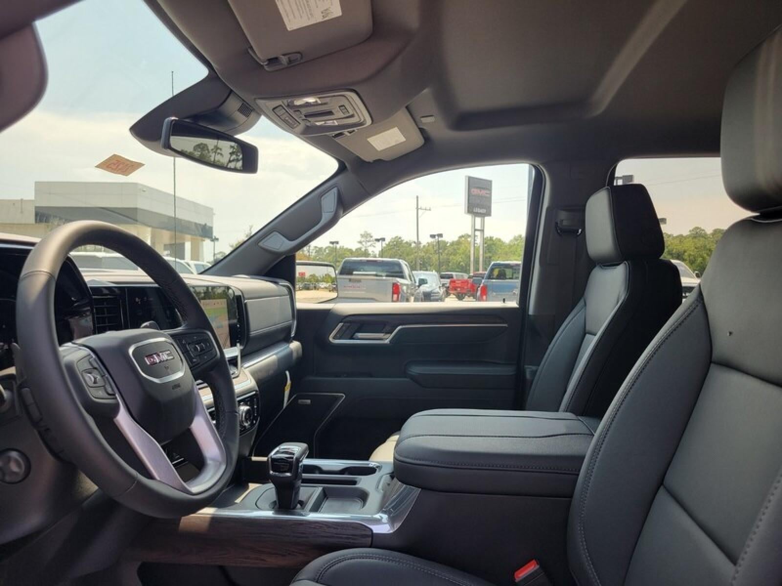 2026 GMC Sierra 1500 Crew Cab Short Box 4-Wheel Drive SLT