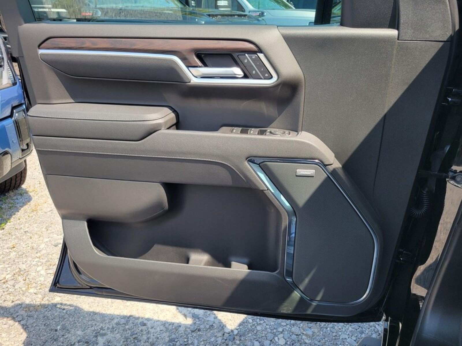 2026 GMC Sierra 1500 Crew Cab Short Box 4-Wheel Drive SLT