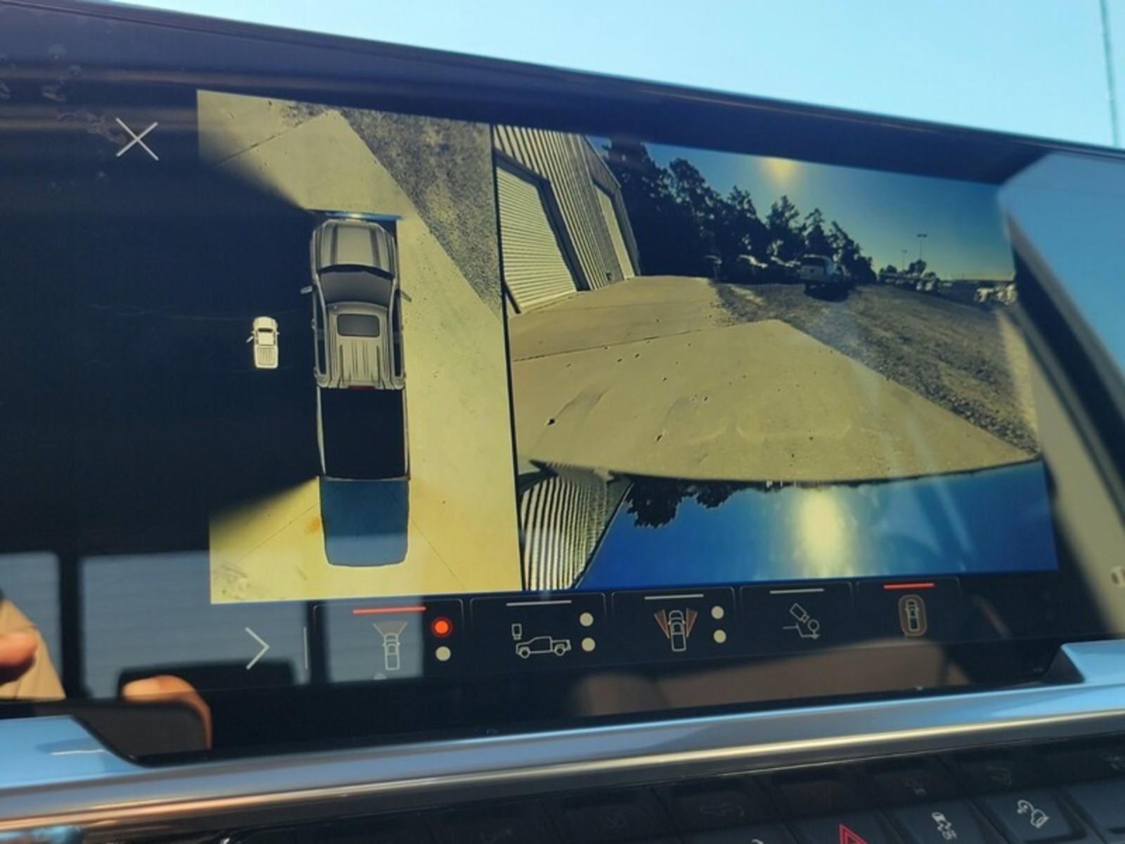 2026 GMC Sierra 1500 Crew Cab Short Box 4-Wheel Drive SLT