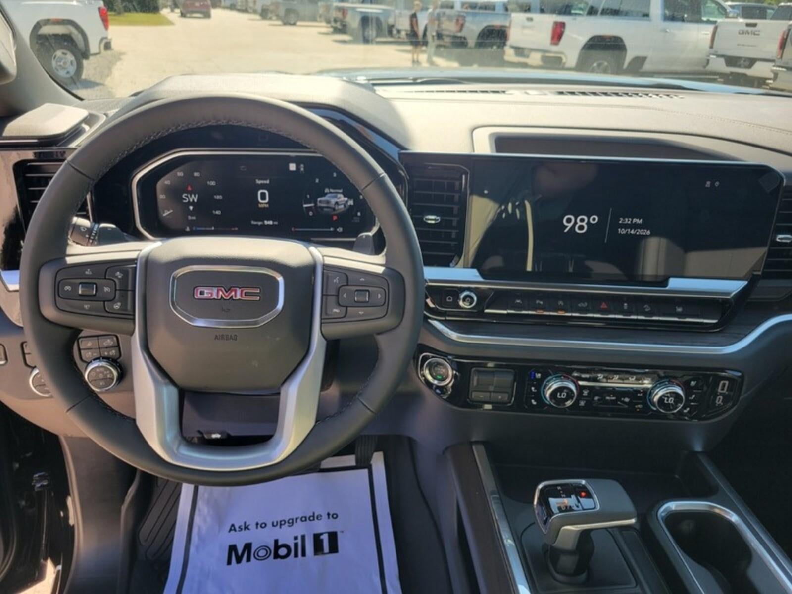 2026 GMC Sierra 1500 Crew Cab Short Box 4-Wheel Drive SLT