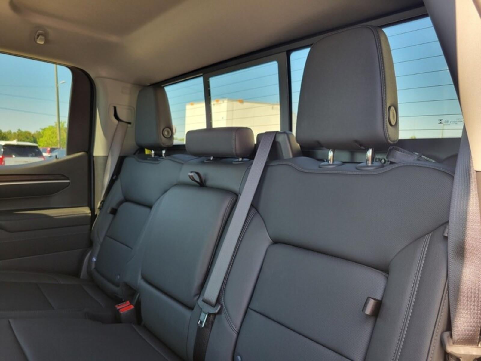 2026 GMC Sierra 1500 Crew Cab Short Box 4-Wheel Drive SLT