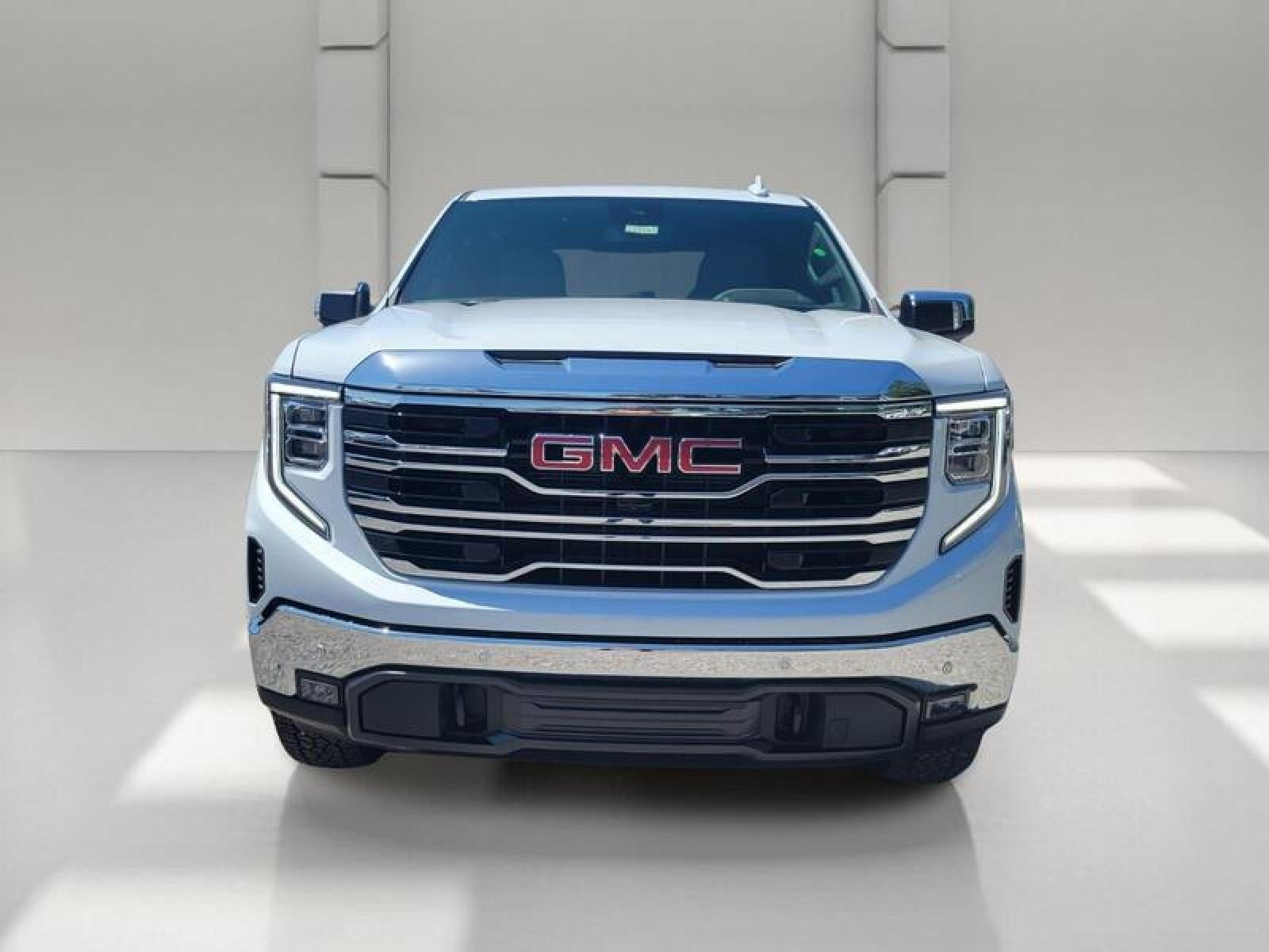 2026 GMC Sierra 1500 Crew Cab Short Box 4-Wheel Drive SLT