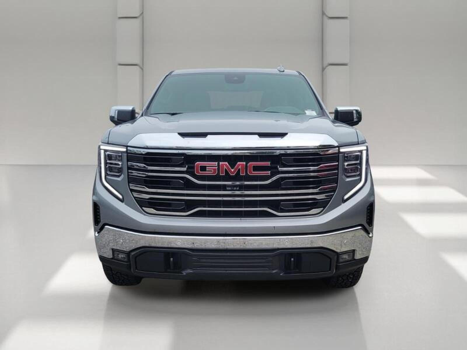 2026 GMC Sierra 1500 Crew Cab Short Box 4-Wheel Drive SLT