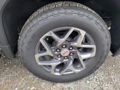 2026 GMC Sierra 1500 Crew Cab Short Box 4-Wheel Drive SLT