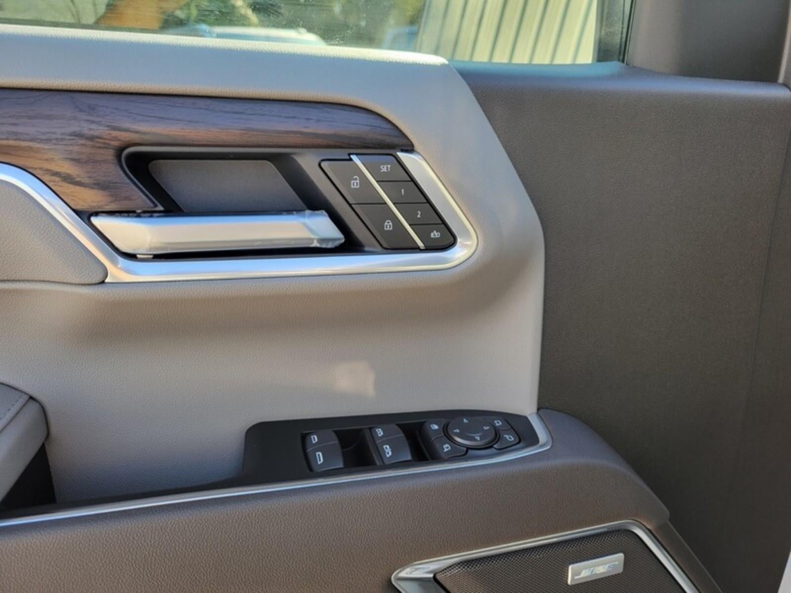 2026 GMC Sierra 1500 Crew Cab Short Box 4-Wheel Drive SLT