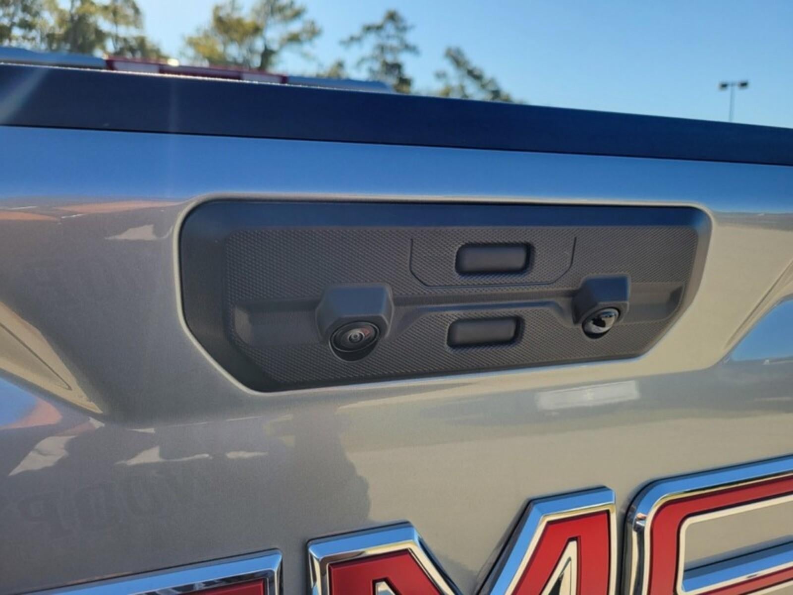 2026 GMC Sierra 1500 Crew Cab Short Box 4-Wheel Drive SLT