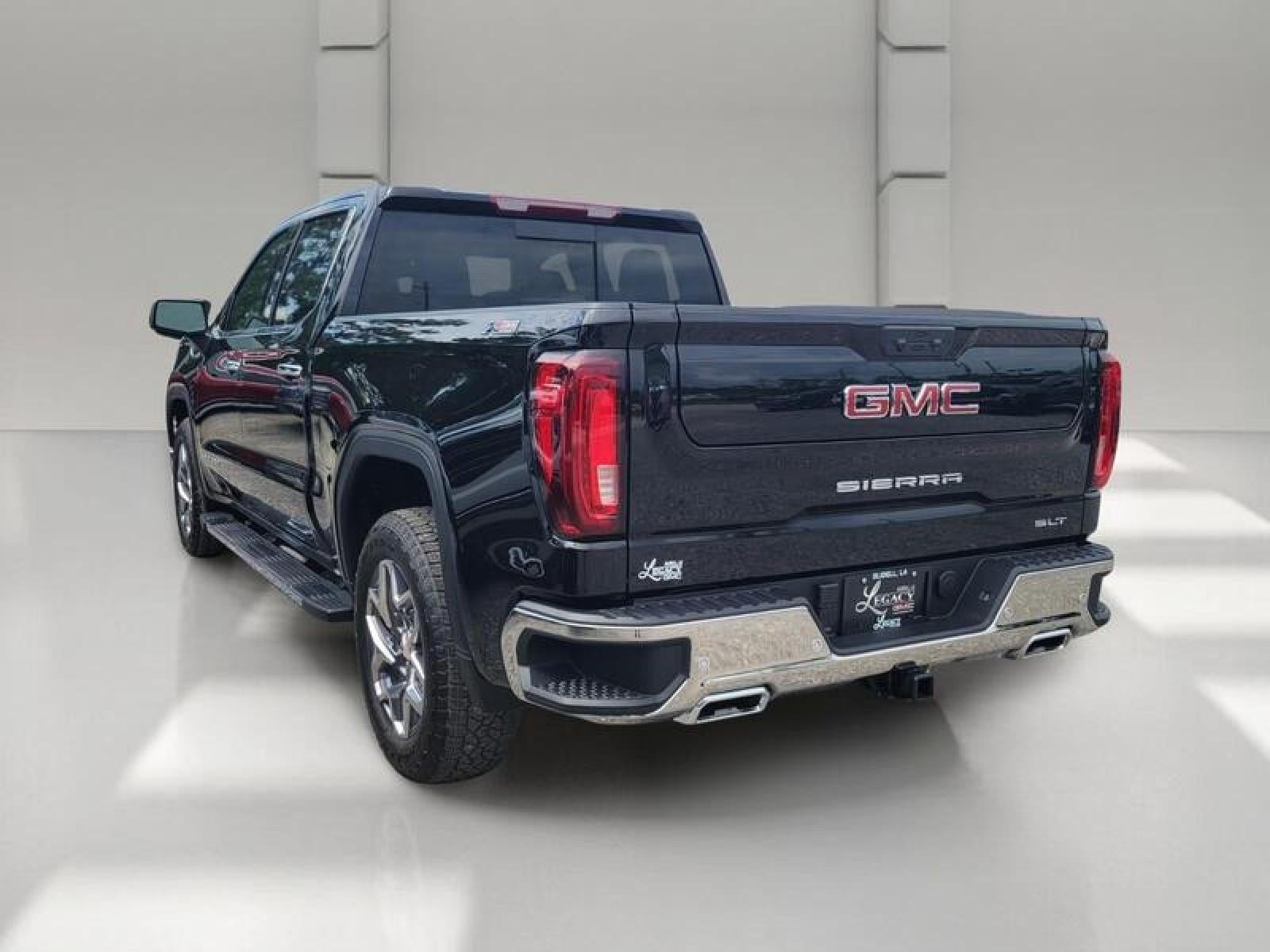 2026 GMC Sierra 1500 Crew Cab Short Box 4-Wheel Drive SLT