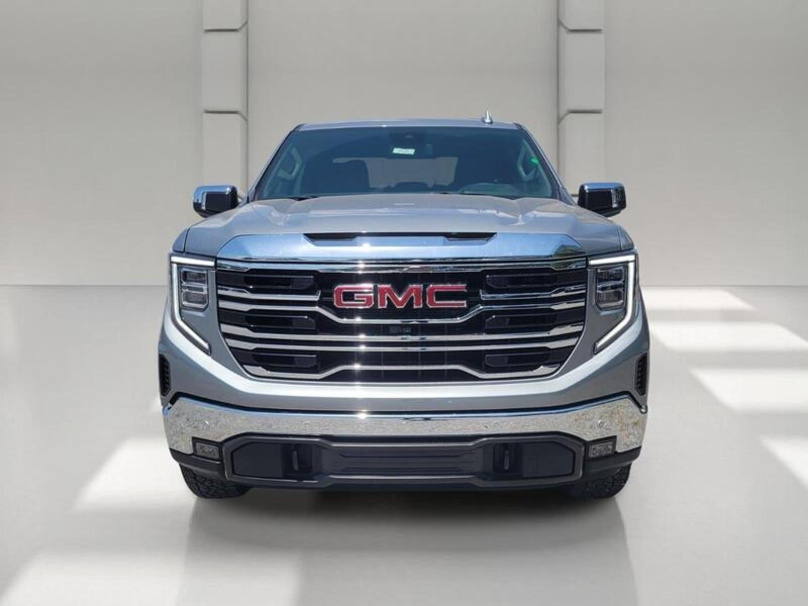 2026 GMC Sierra 1500 Crew Cab Short Box 4-Wheel Drive SLT