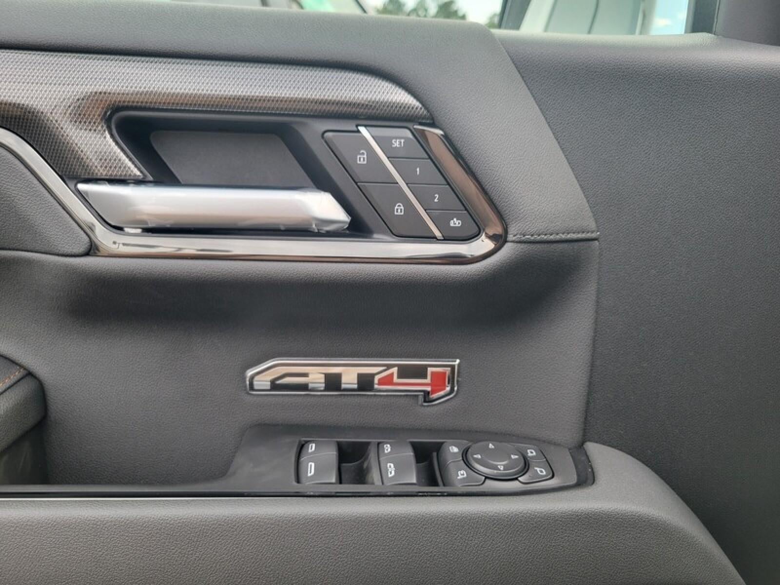 2026 GMC Sierra 1500 Crew Cab Short Box 4-Wheel Drive AT4