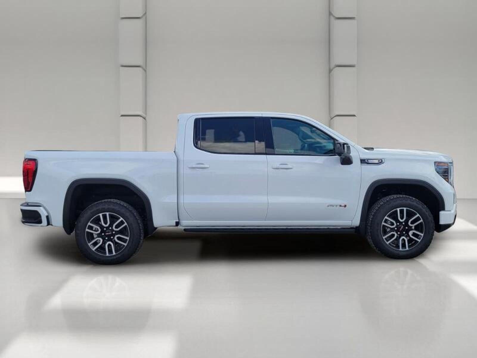 2026 GMC Sierra 1500 Crew Cab Short Box 4-Wheel Drive AT4
